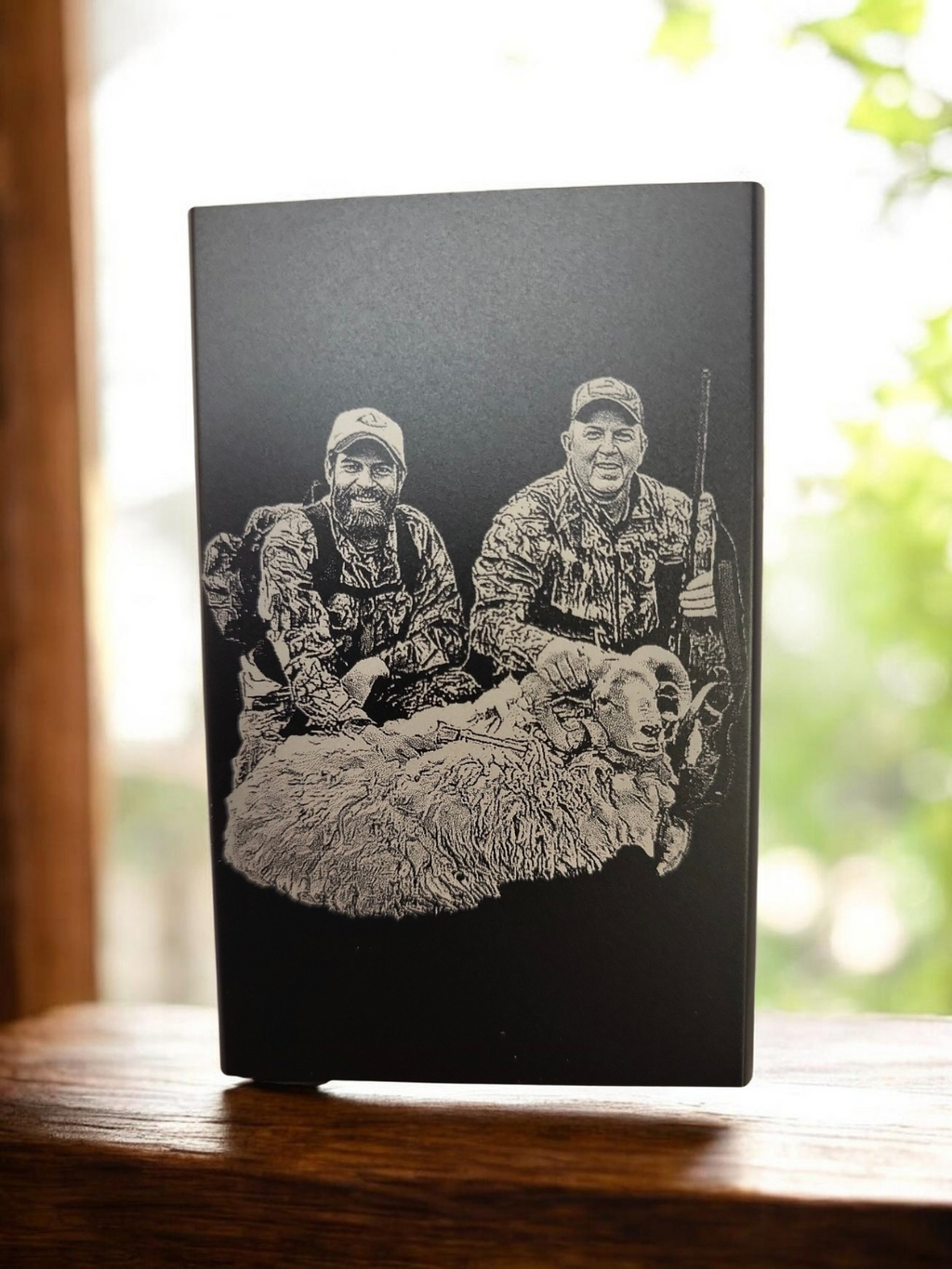 Aluminum card wallets